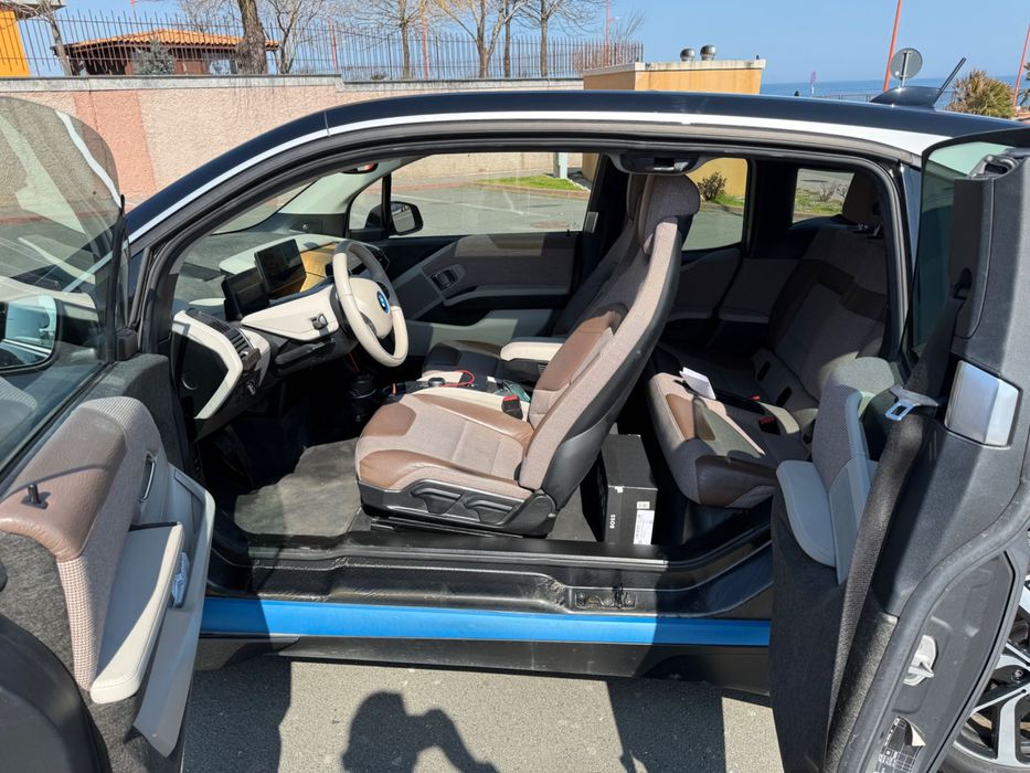 Proprietar vand BMW i3
