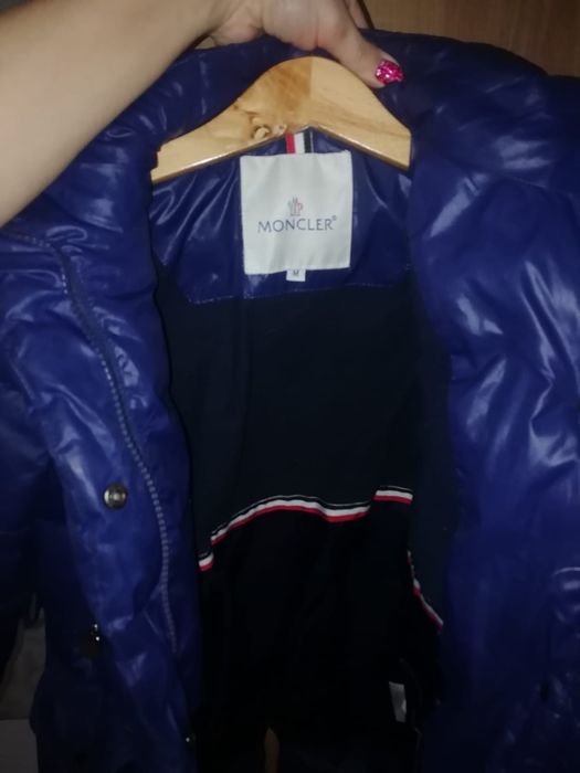 Продам  зимнюю курточку