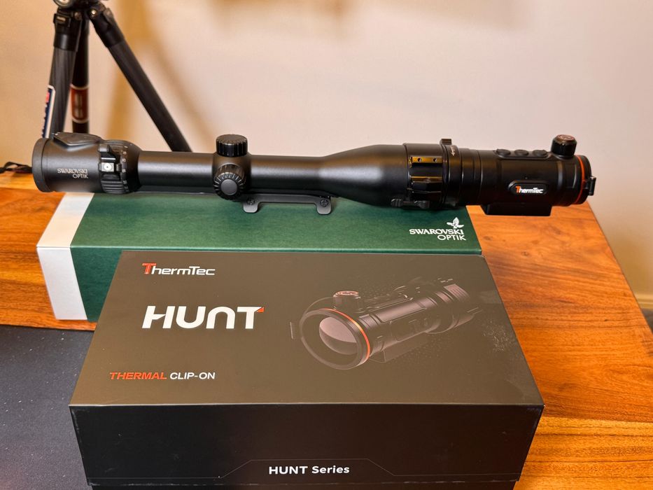 Luneta Swarovski Z8i+ 5-40x56 + prindere Blaser + Thermtec Hunt 335 + Rusan