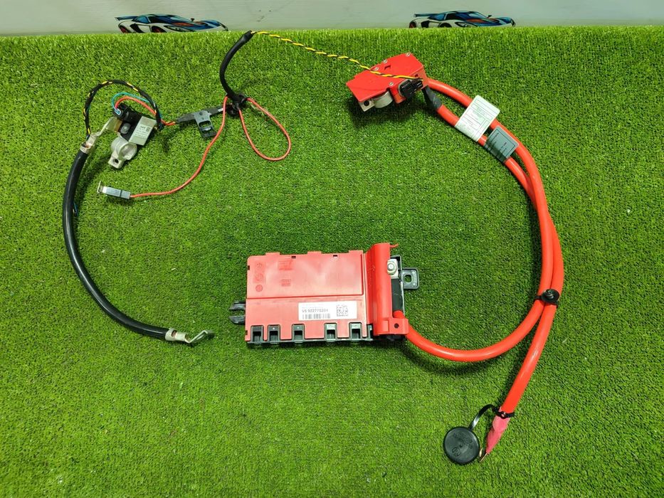 BORNA BATERIE / CAPSA PIROTEHNICA BMW SERIA 1 F20 118D SE 2.0 DIESEL 2012 COD OEM 922775204 / 19175000001 / HATCHBACK 2011-2019