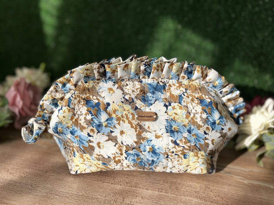 Ръчно шити несесери