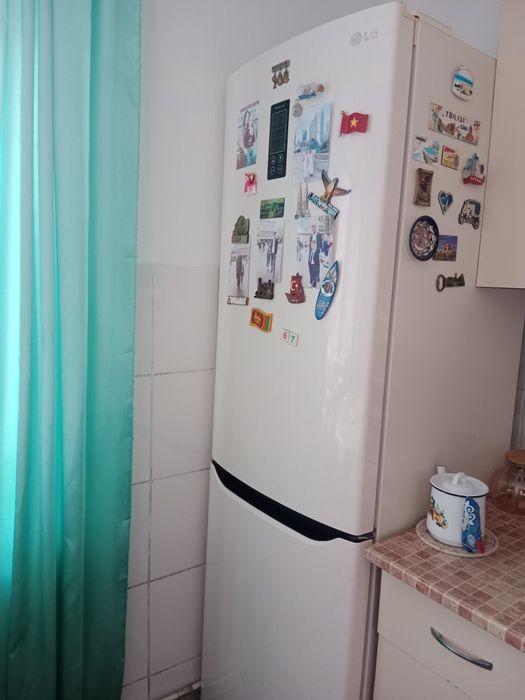 Срочно продам холодильник