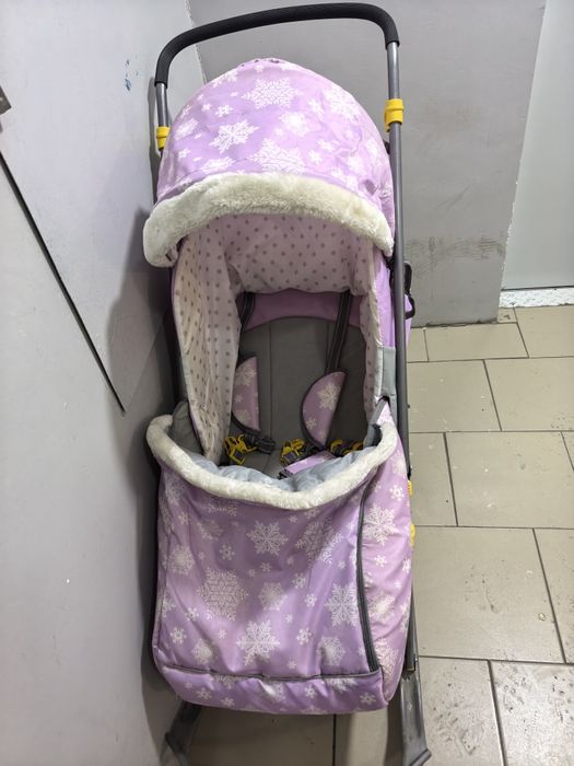 Продам санки  нико детям