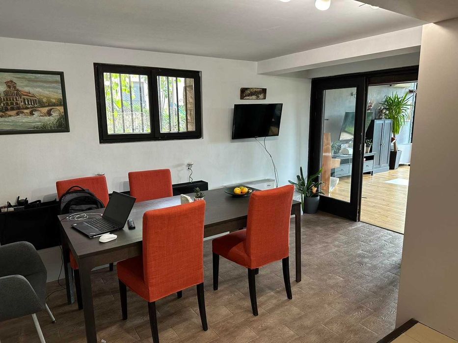 Продава се Къща в София, Лагера - 160 кв.м за 3032 €/кв.м - Снимка #2