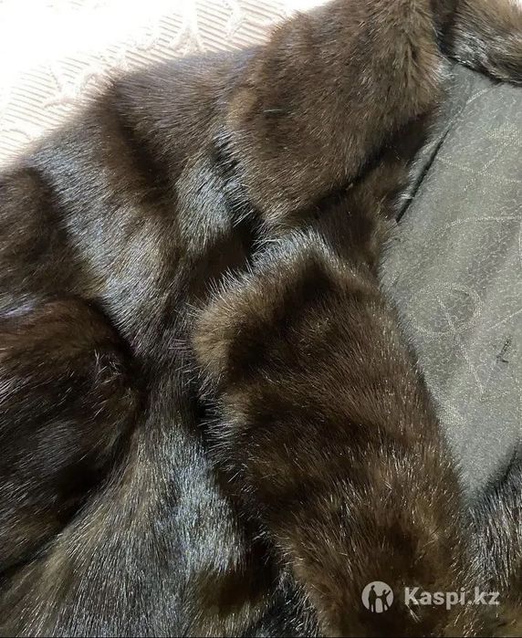 Безрукавка из натуральной норки