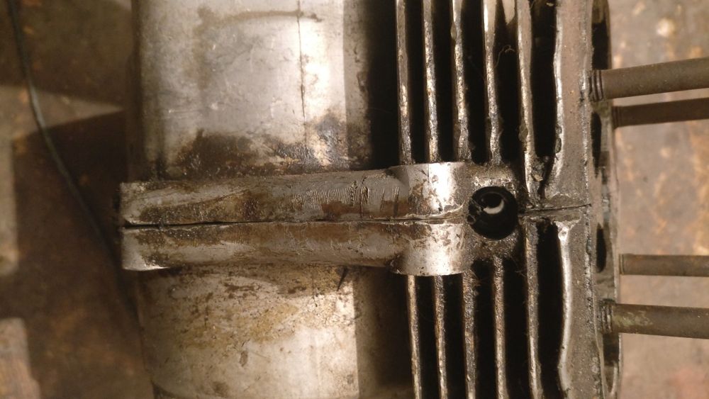 Картер Ява 634, Чезет,