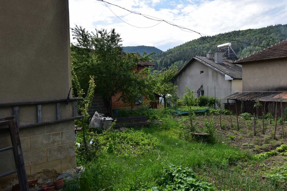 Продава се Къща в Етрополе - 70 кв.м за 693 €/кв.м - Снимка #7