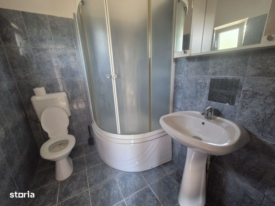 Vila 4 camere, Stefanesti, pasarela