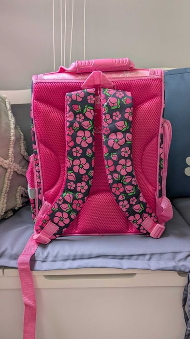 Раница - нова !!