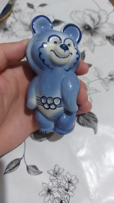 Продаются мишка олимпийский СССР