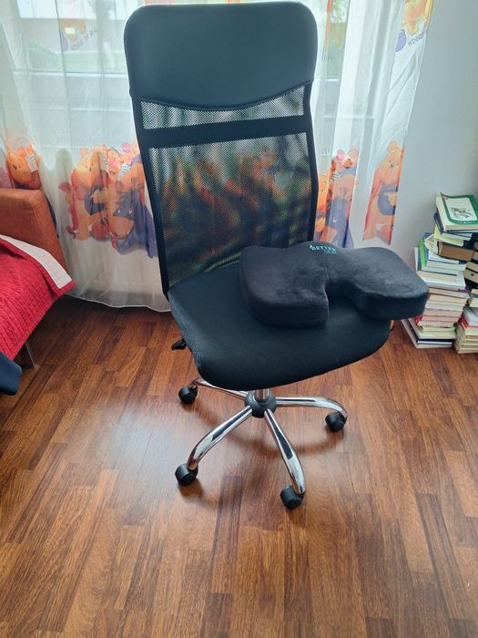 Scaun de birou negru