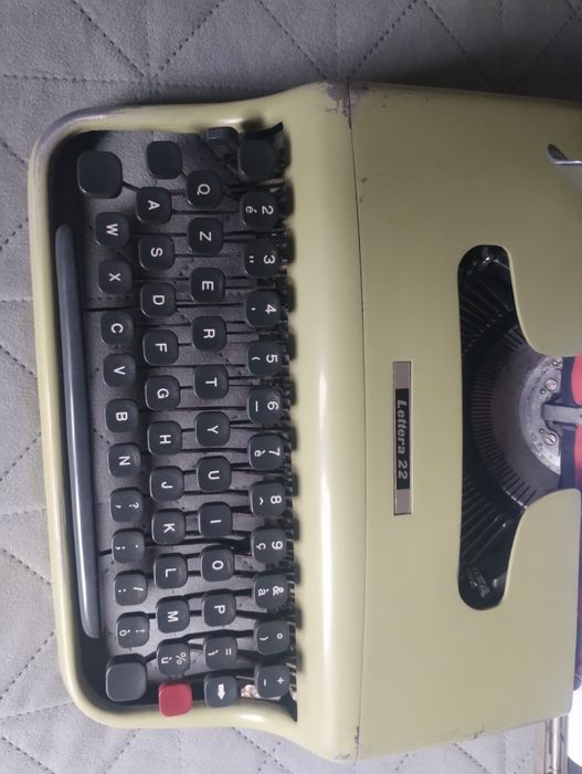 Masina de scris  functionala