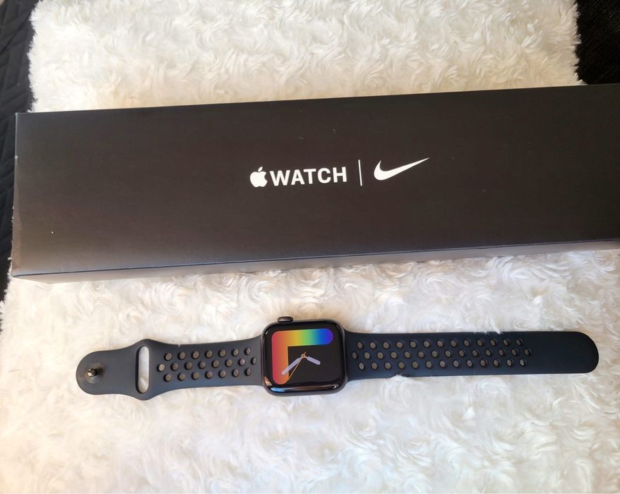 Apple Watch SE Nike Edition 40mm GPS