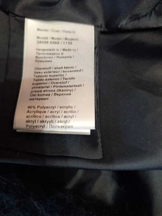 Palton pufos damă impecabil mar44
Palton pufos damă impecabil mar.44