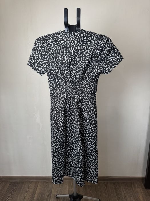 Платье на пуговицах размер 42-44