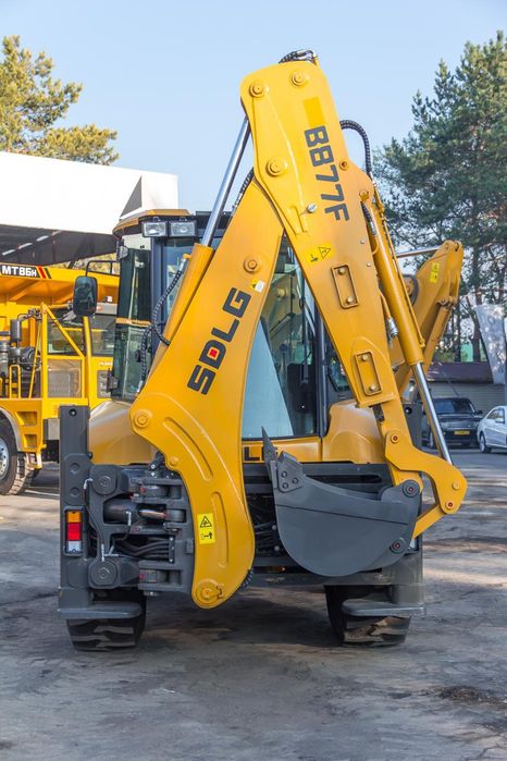 Услуги Эксковатор—Погрузчика