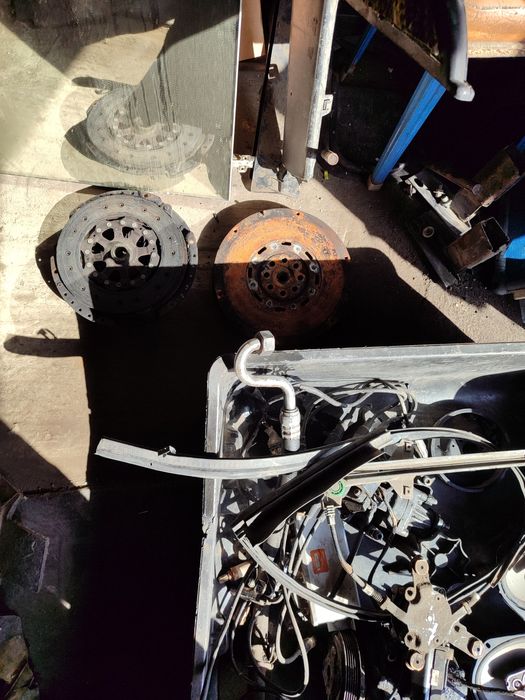 Продается запчасти