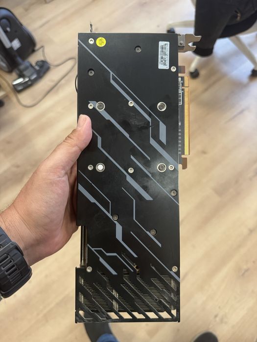 Видео карта Powercolor RX 6800 16GB