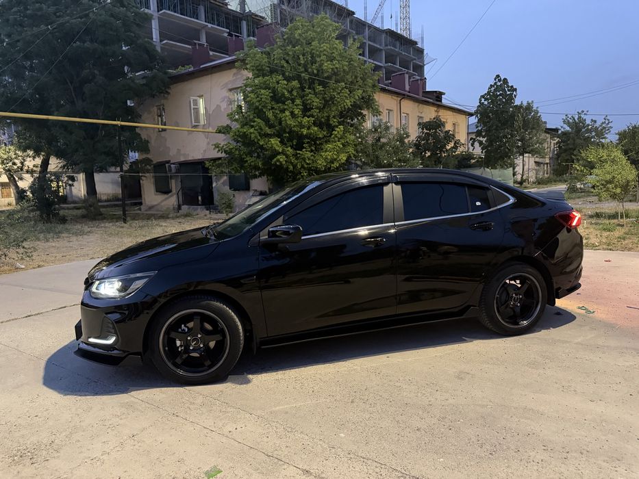 Продаю черный оникс