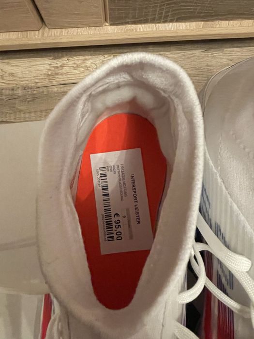 Ghete de fotbal Adidas F50