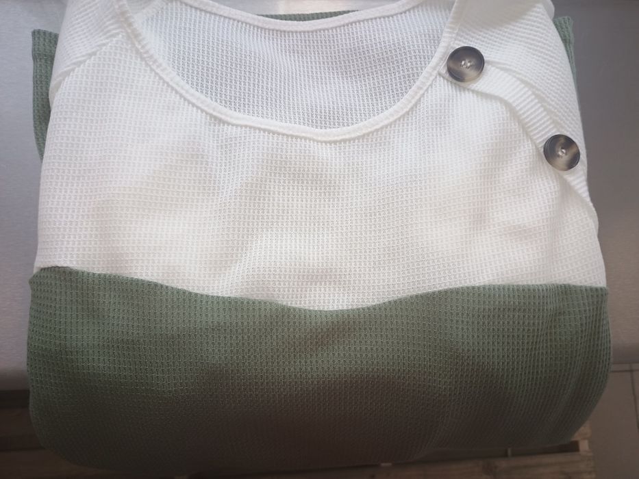 Блуза с дълъг ръкав