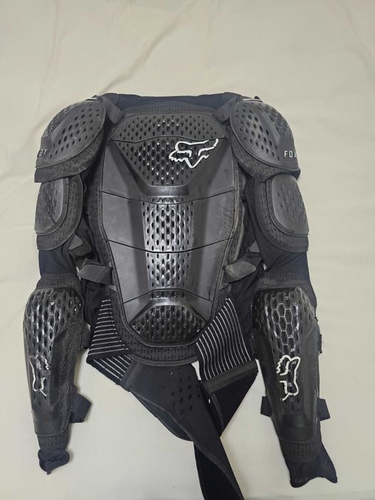 Fox titan sport chest protector