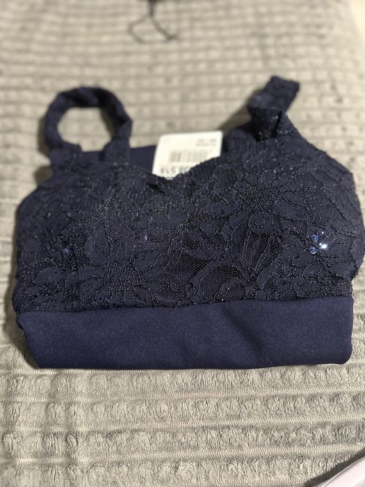 Елегантна тъмносиня рокля