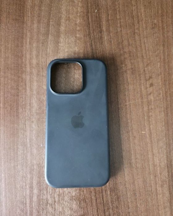 Vand husa iphone 16 pro , 16 pro max