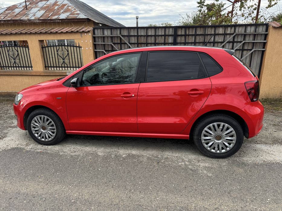 VOLKSWAGEN Polo 2012 — imagine 4
