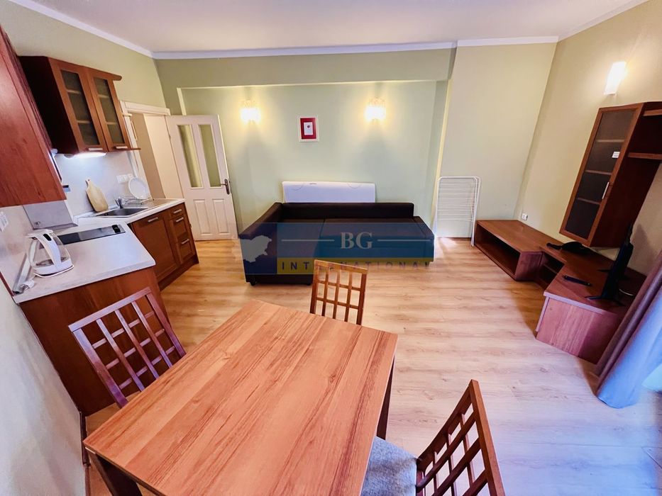 Продава се Двустаен апартамент в Созопол - 75 кв.м за 898 €/кв.м - Снимка #2