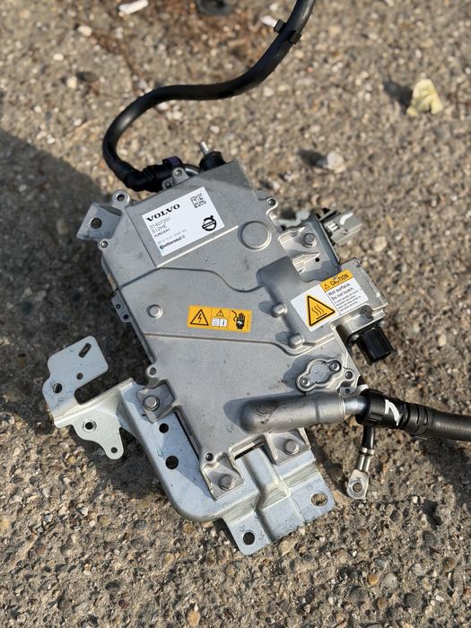 Оригинален инвертор / DC-DC конвертор за Volvo V60 Plug-in Hybrid - 31407201