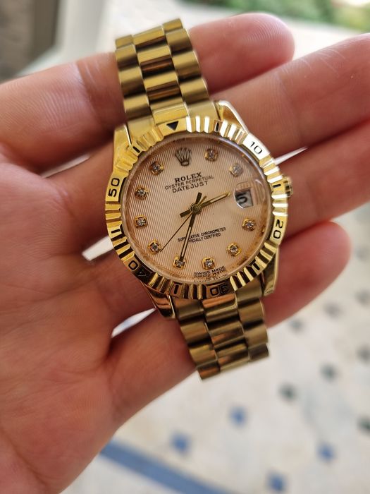 Женские наручные часы