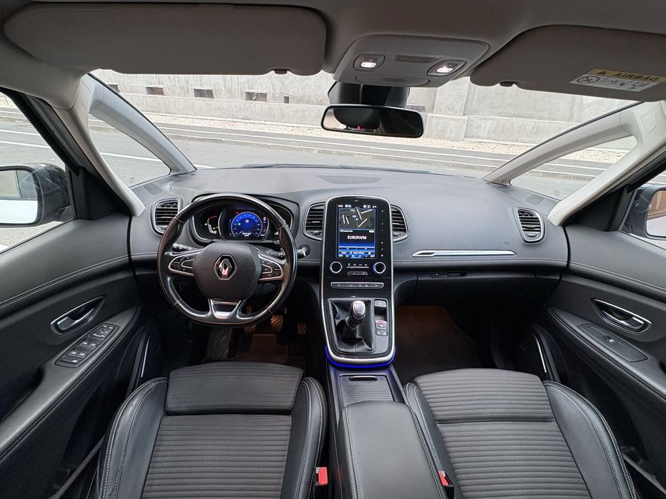 Renault  Grand Scenic Bose Edition