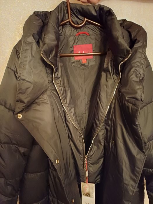 Пуховик женский.