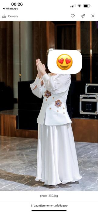 Дизайнерское платье