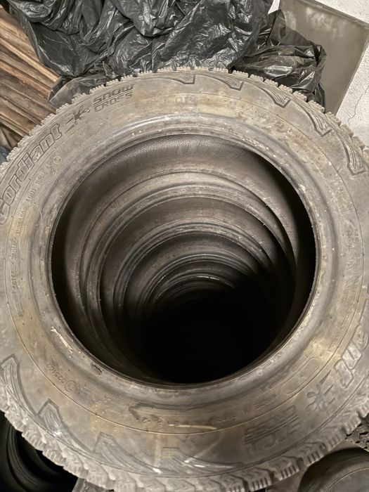 Продам  резину 185/60 14