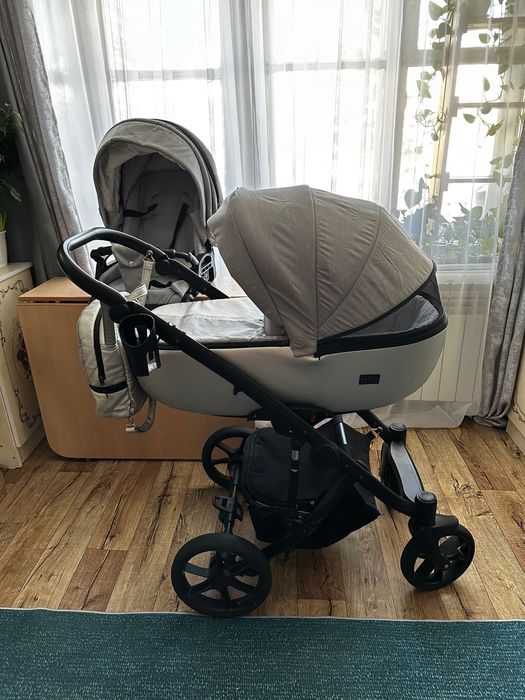 Продам Коляска 2 в 1