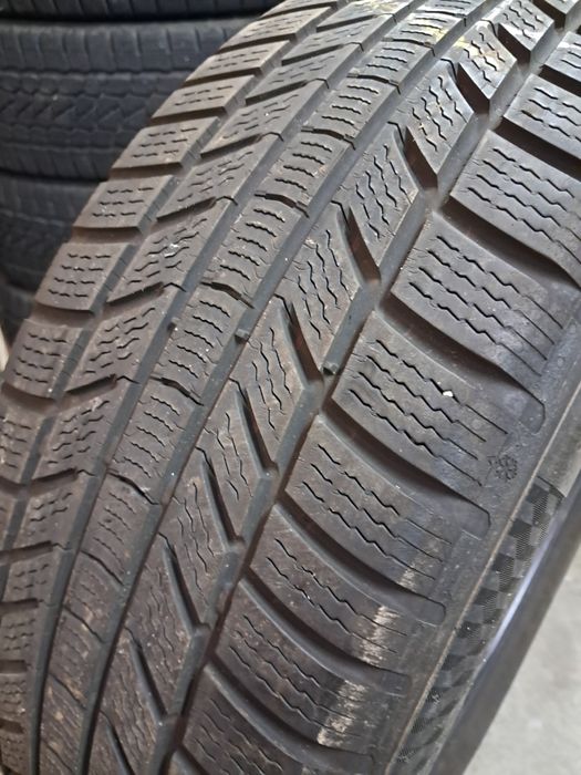 1xAnvelopa second iarna 215 55 R17 Continental 2021