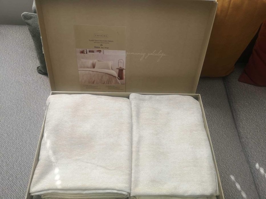 Нов луксозен спален комплект Yataş Bedding Charme Shiva – сатен, 200x220