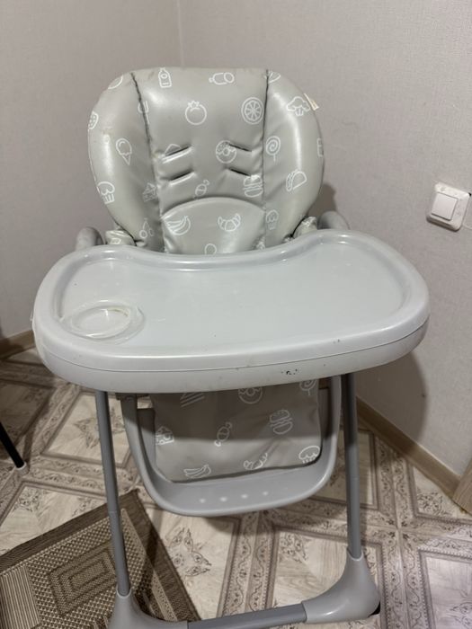 Стол сатамын , почти жаңа
