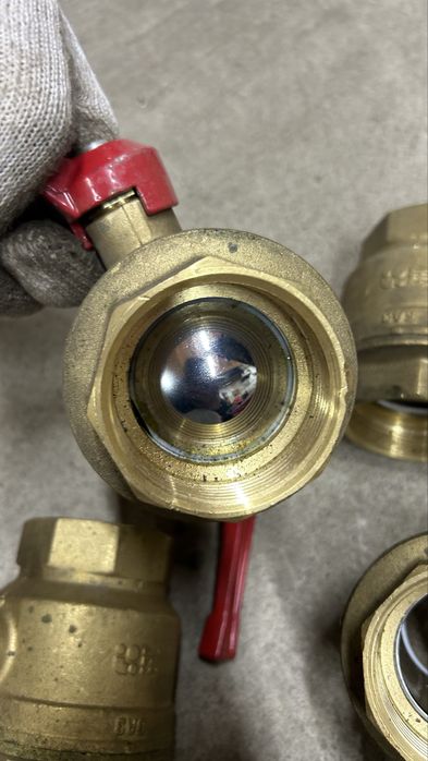 Продам краны на 50