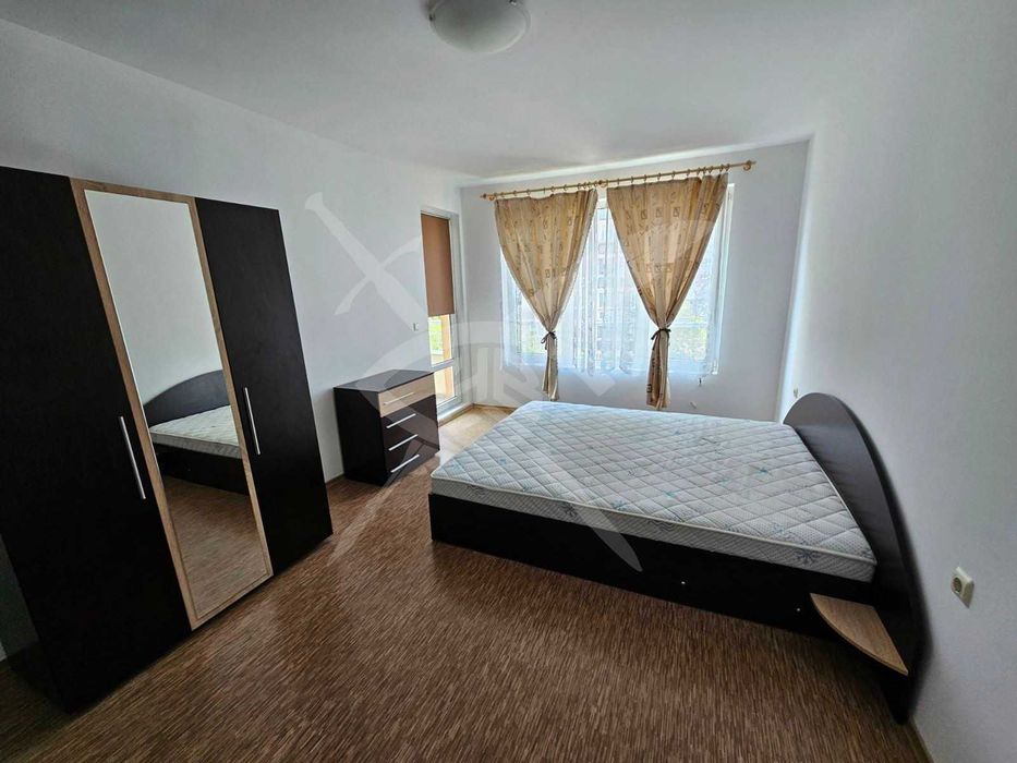 Продава се Двустаен апартамент в Бургас, Славейков - 72 кв.м за 2167 €/кв.м - Снимка #3