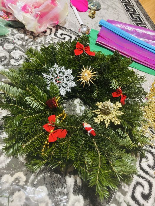 Coroniță Crăciun handmade din brad natural – decor premium