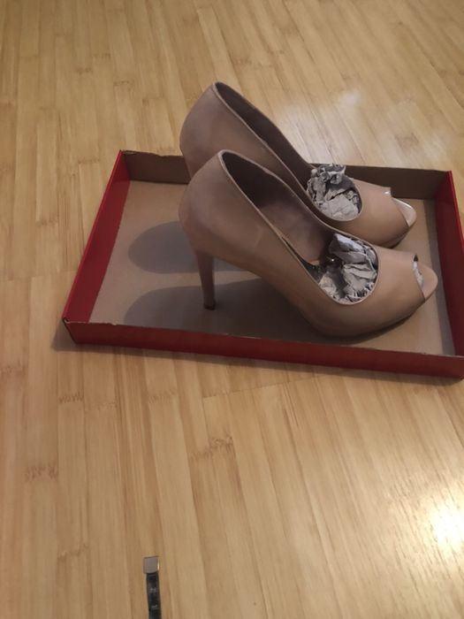 Pantofi piele lacuita stil Musette