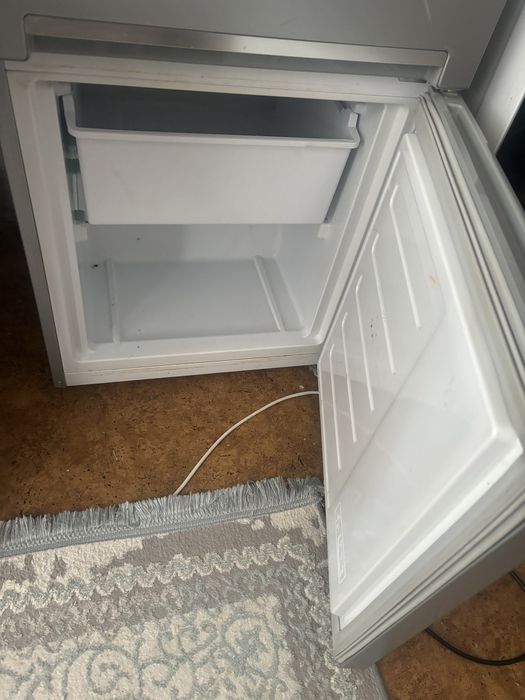 Холодильник бу не работает