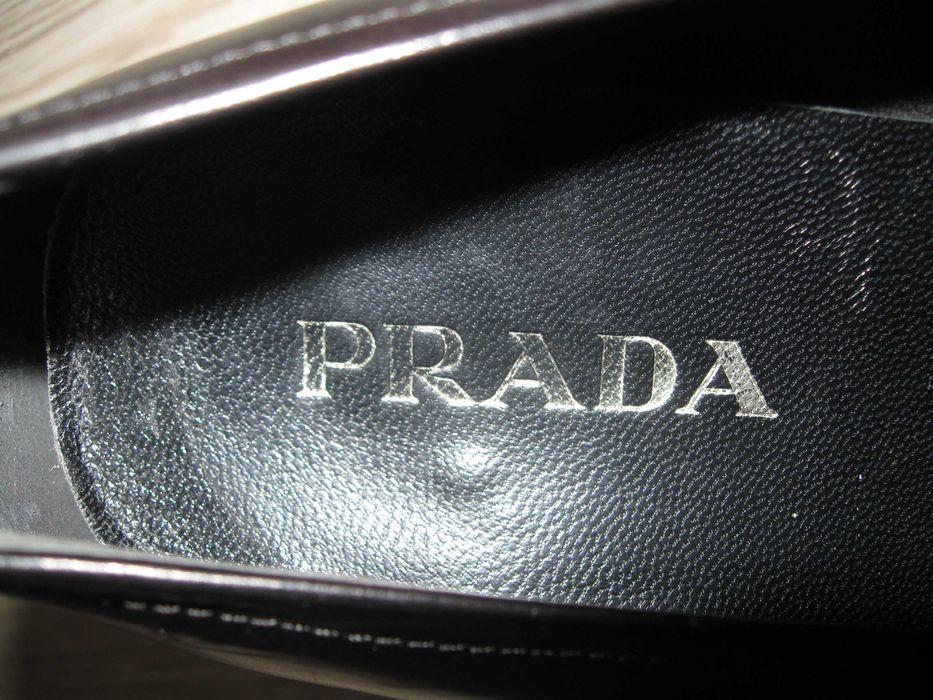 Prada дамски оригинални обувки 37 номер