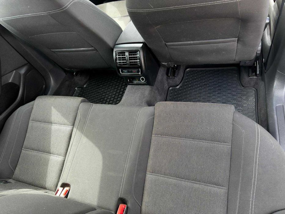 VW Passat B8 2016 / 1.6 TDI  / DSG 7+1 / ErgoComfort