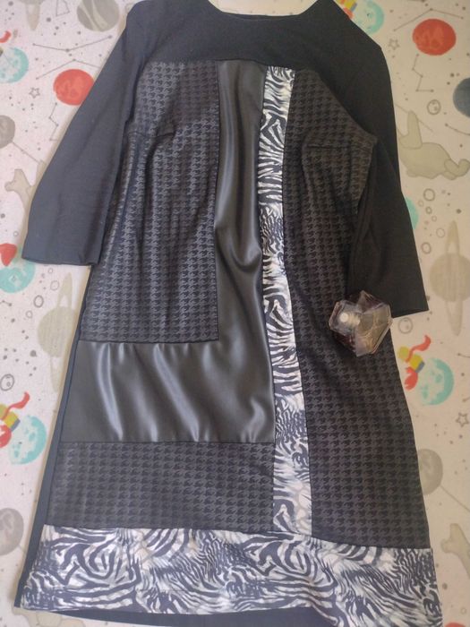 Рокля със свободна кройка ZEBRA