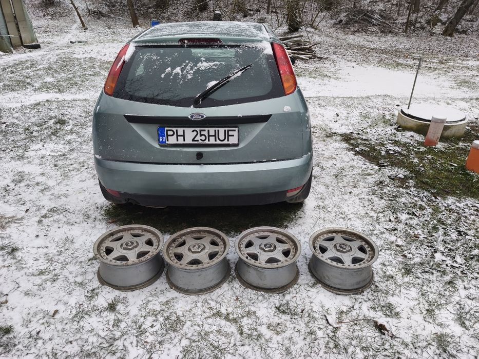 Ford Focus 1.4 Benzina An 2001