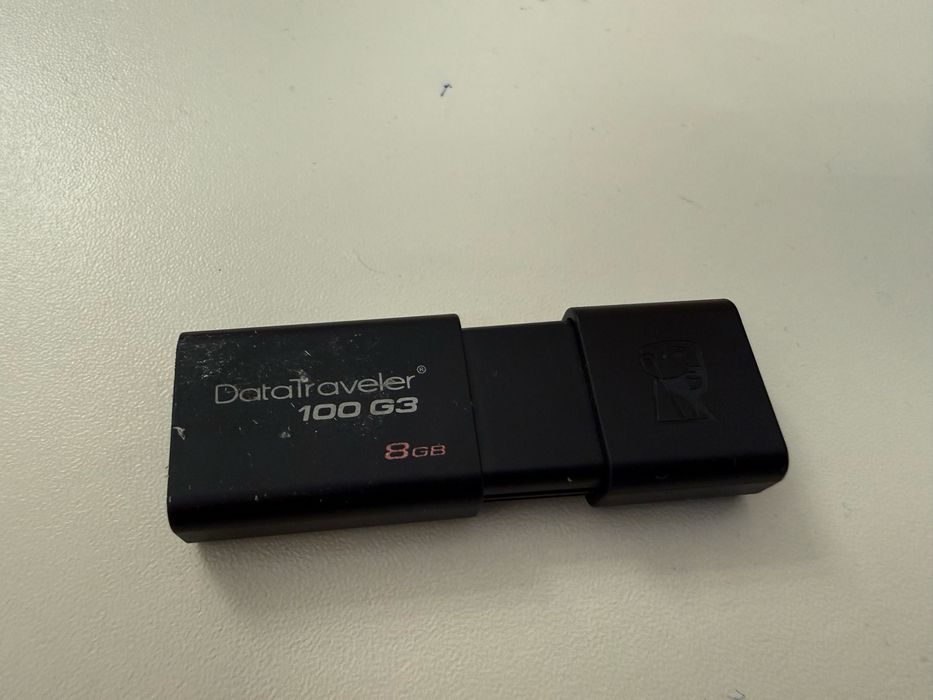 USB3 флашка памет 8GB
